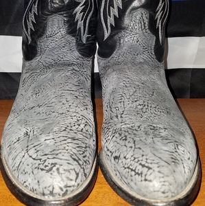 Tony lama 12 shrunken suede shoulder.